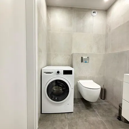 Madalinskiego Cosy By Bookinghost * Wrocław