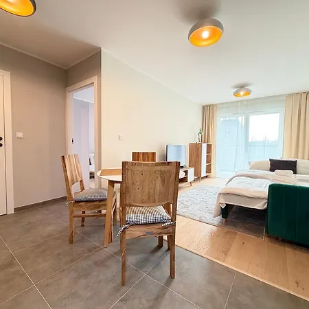 Lejlighed Madalinskiego Cosy By Bookinghost *